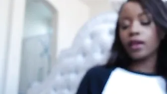 jezabelvessir  deep pussy hole un webcam show