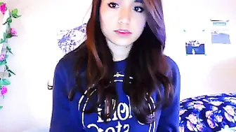 chickpea  Jerking her pussycat hole