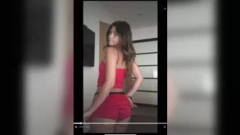 Sophie.R Pussy Close-up