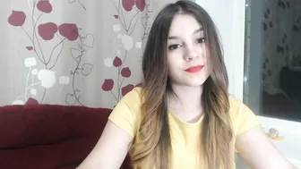 omg_hv  fingers her bald pussy