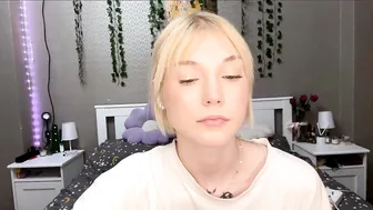 Marvawillinghurst Fully naked pussy play