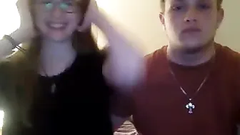 kyliexxx75  She fondles her hole