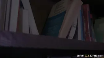 Karmen  webcam hooker and her sex fucking show