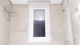 adanah Fingering wet pussy