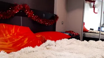 lola03 Exquisite devil dancing striptease