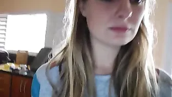 veronica_omg Sexy blonde hard jerks both holes