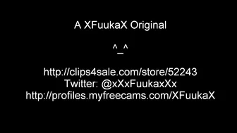 XfuukaX Sexy slut shows big tits