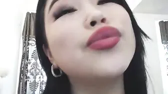 cutekimmforu busty cutie showed the cap