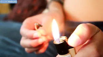 Pixiepixelized Fluffy harlot fucks pussy with phallus