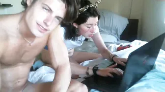 sluttylilsister mom with huge tits