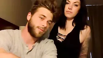 hot8pack01 anxious twins