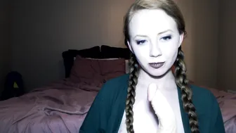 Lexi Lush sexy chick in stockings