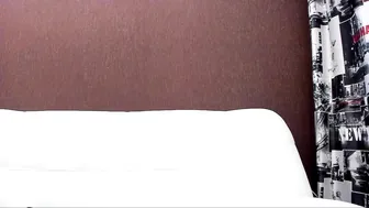 pazanre  amazing slut fucks pussy