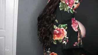 housewifeswag manyvids appetizing chick caresses intimate places