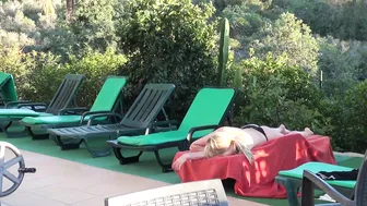 Roxi Keogh manyvids young slut gets naked before boobs