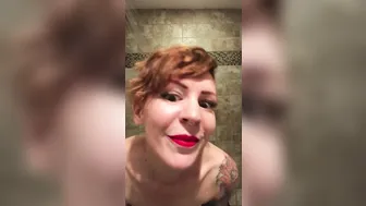 bielke manyvids busty slut kneads nipples