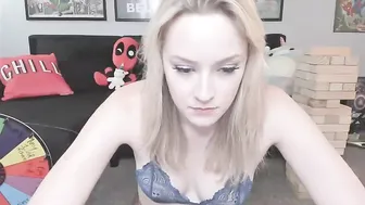 smartykat314  manyvids busty blonde gently masturbates cunt