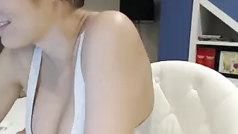 elaysmith manyvids fucks with her monthly