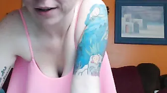 nikkisequoia manyvids cam work 8.10.2019