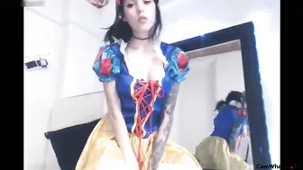 Petitemarie manyvids cute red girl