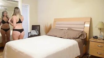 Katie Cummings manyvids slutty female gently pulls pussy