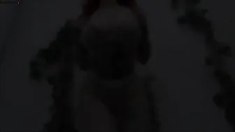 LorettaRose manyvids scene 1.10.2019