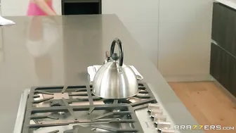 Ayumi Anime manyvids incendiary woman exposes big boobs