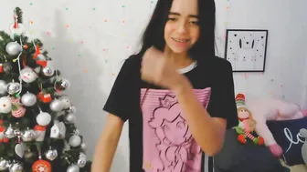 hanna_costello pretty girl fucks her cap