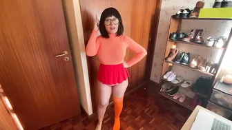 Lilith_Petite full lady fondles big boobs