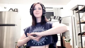 maeveminx blond slut jerking off dick