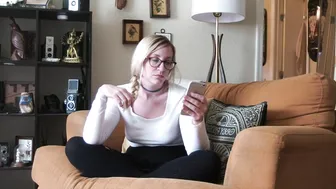 littlemisskitty91 manyvids home masturbation