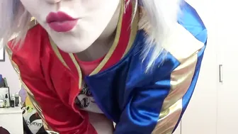 jiggleyourpuffs harley quinn tease 2020 01 07 i4lYtU