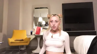 me sucking Eddie???? dick ????who wants to see us fuck