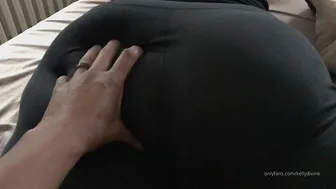 Kelly Divine -Nothing too major in this video