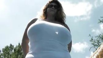 Maria Moore Poolside JOI