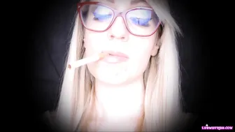 Goddess Isabel Blonde Smoking Princess