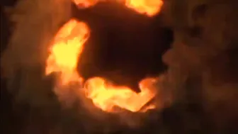 Mistress Misha Goldy Giantess Harpy will eat her victim VORE