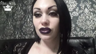 Mistress Misha Goldy 5 collors for my lips amp gummy bears VORE