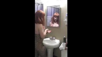 Tia Tizzianni Nyxi amp Chaturbate Sponsor FUCK COWGIRL