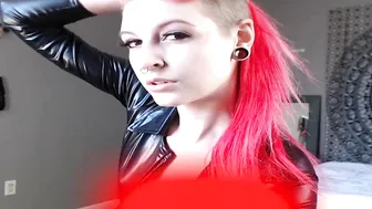 mohawk molly new glass toy dp and squirting2 720p