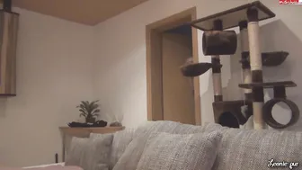 Leonie-pur - Quicky - Hinterhaltiger Mitbewohner