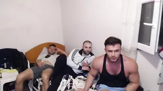 rickymiami1 3.05.2020 119_couple chaturbate