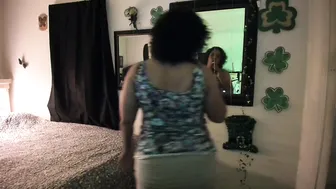 jenni_knight_24  nt0x st paddy day party 20p