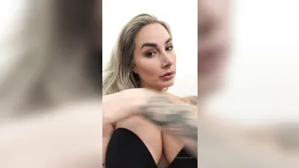 onlyfans paige turnah _2019 10 12 wet glossy mouth