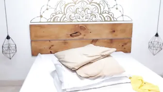 isabel_hotsex 5.22.020 10 female chaturbate