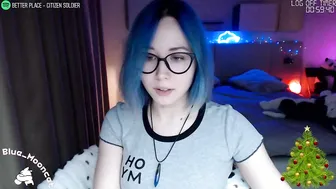 blue_mooncat 1.22.019 04 female chaturbate