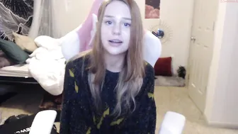 strawberry141 5.52.020 49 female chaturbate