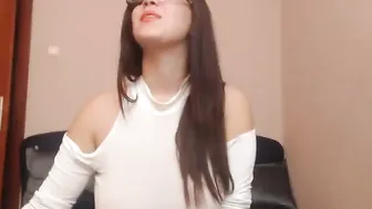 hotsecretary 00915 306_female manyvids