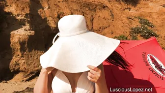 Luscious Lopez _[0458043] getting naked on the #beach #lusciouslopez #hat #bikini [2017-08-14]