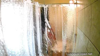 Luscious Lopez _[0297618] #voyeur hidden cam in the #shower. wet hair #lusciouslopez [2017-06-18]